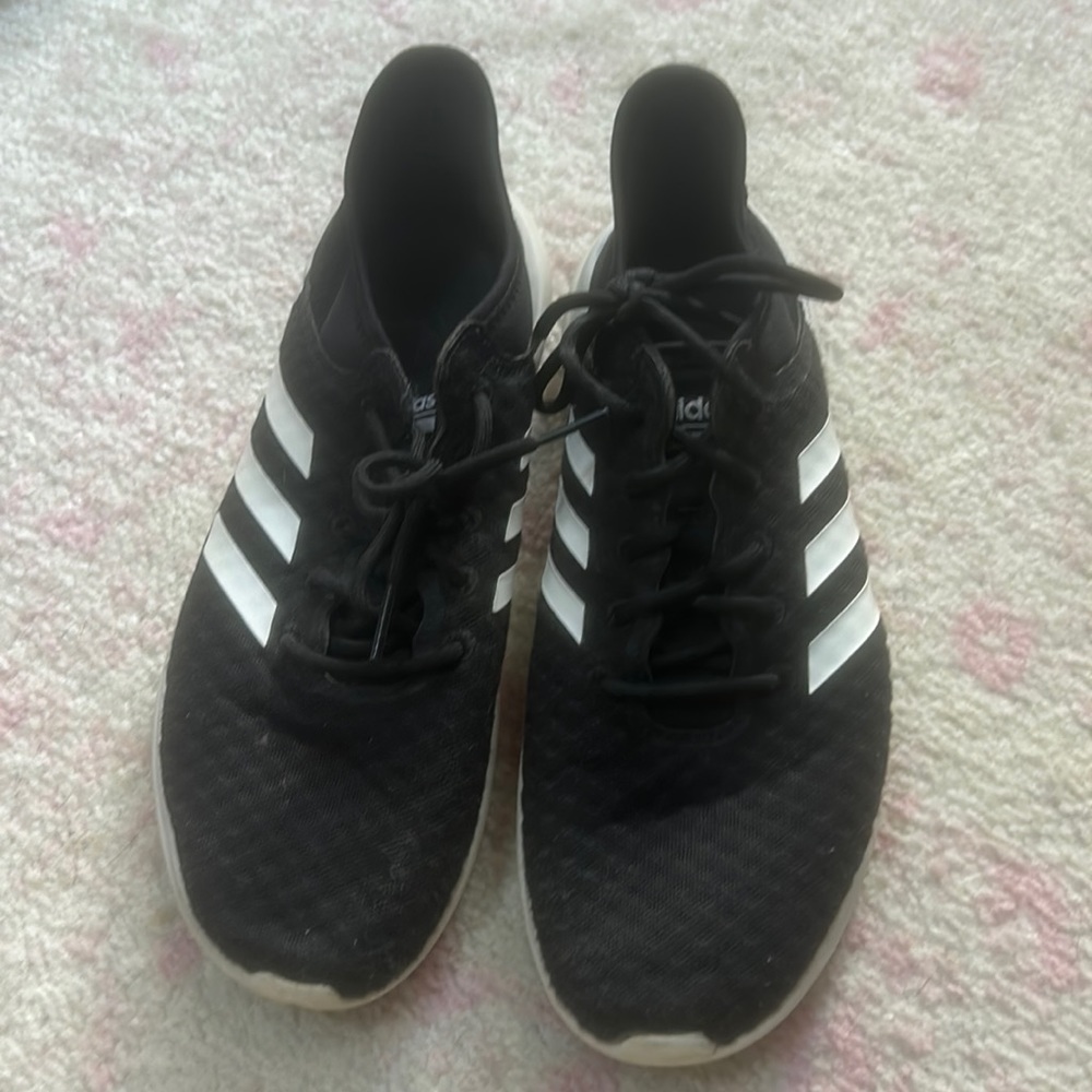 Adidas Cloud Foam Black sneakers